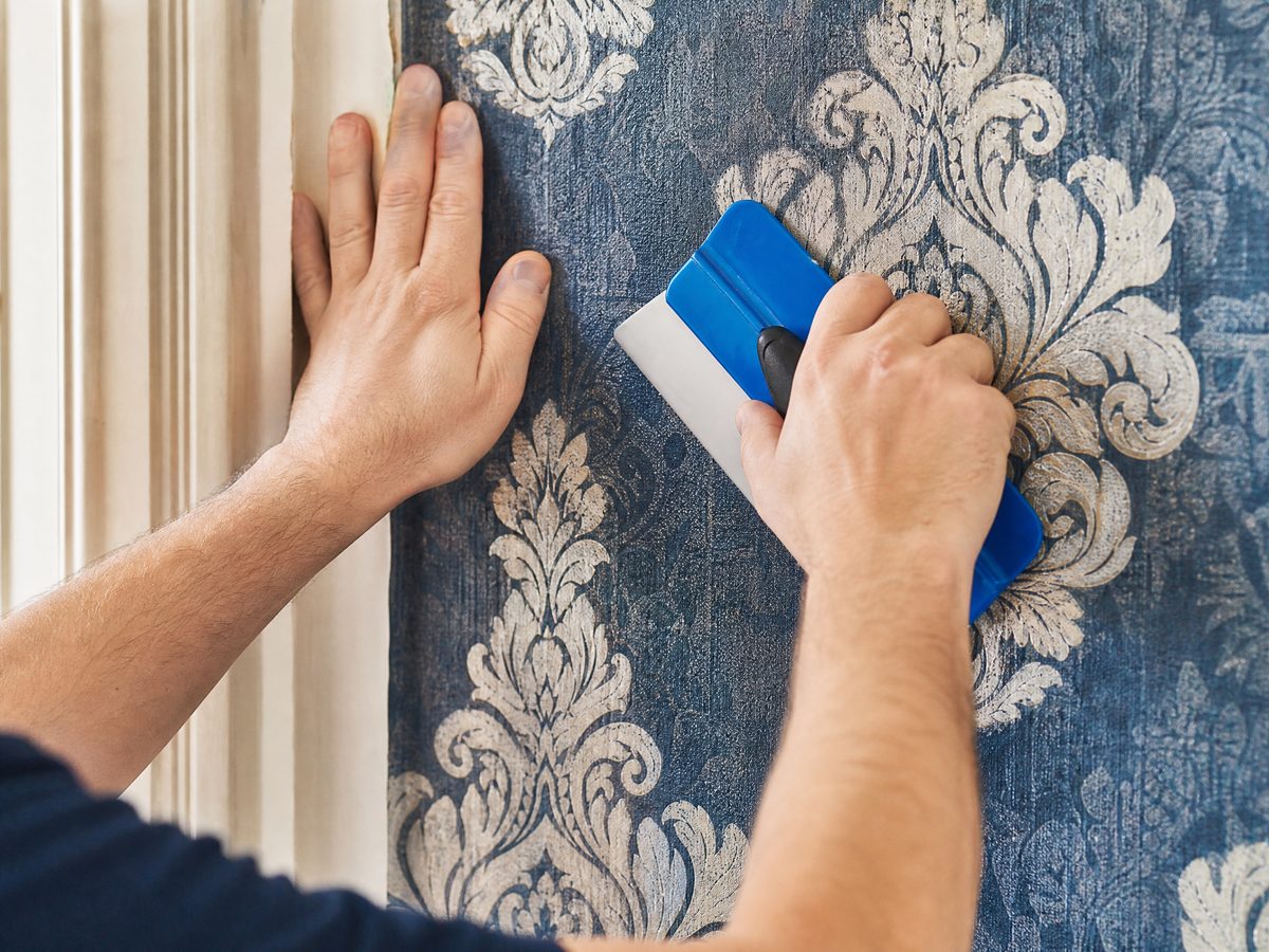 Wallpaper Installation Process